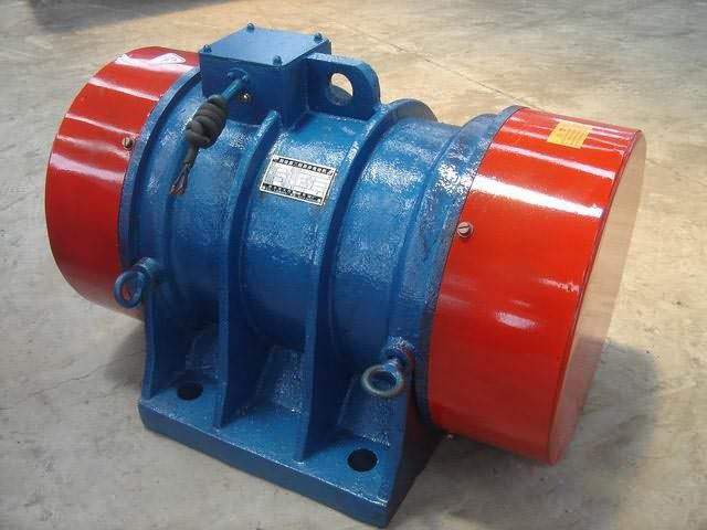 VB振動(dòng)電機(jī)01